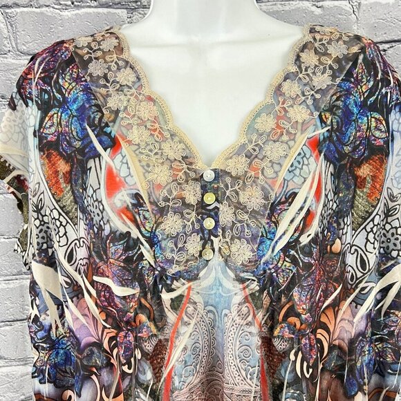 Live and Let Live Womens Size 1X V-neck Lace Button Detail Paisley Print Top - Picture 2 of 9